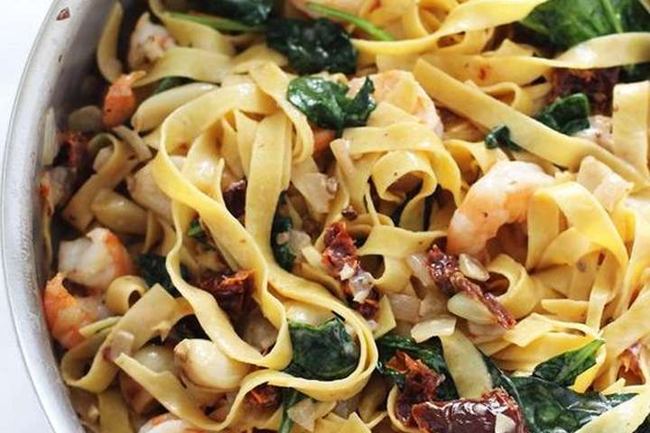 Sjávarrétta Tagliatelle