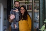 Óttar fór með son sinn út í dag í fyrsta sinn í sex vikur