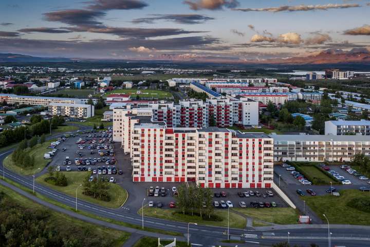 Köttur stórslasaði sex ára dóttur Jórunnar: „Þetta var alveg hræðilegt. Það blæddi svo mikið”