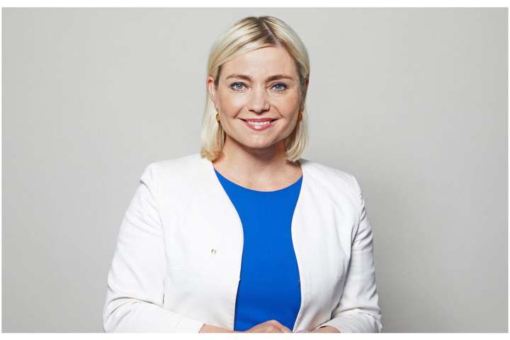 Lilja ávítar bankana: Ber að létta undir með heimilum ef þeir vilja ekki eiga von á bankaskatti