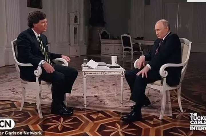Putin skalf í viðtali Tucker Carlson: „Þetta vekur ekkert nema bros í Kreml“