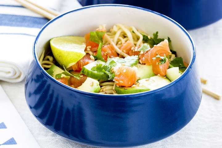 Gestgjafinn: Salat með reyktum laxi – hollt og sjúklega gott