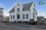 Sigmundur skellir í lás hjá Fréttablaðinu og selur slotið á sama tíma